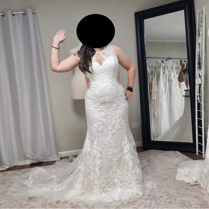 Lillian West Hand Place Lace Fit and Flare with Illusion Cut Outs size 18